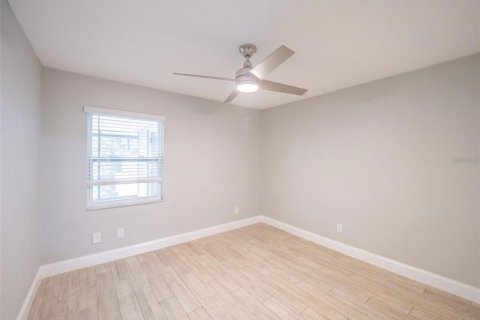 Townhouse in Orlando, Florida 3 bedrooms, 105.17 sq.m. № 2114563 - photo 23