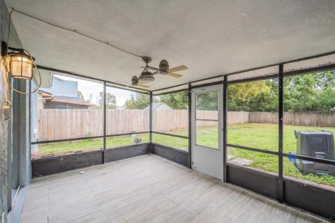 Townhouse in Orlando, Florida 3 bedrooms, 105.17 sq.m. № 2114563 - photo 27