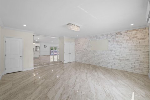Купить виллу или дом в Паркленд, Флорида 3 комнаты, 332.87м2, № 2192165 - фото 18