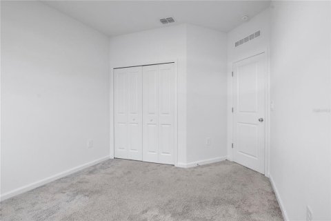 Touwnhouse à louer à Davenport, Floride: 4 chambres, 180.6 m2 № 2401198 - photo 11