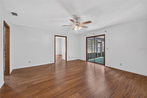 Villa ou maison à vendre à Ocala, Floride: 3 chambres, 176.33 m2 № 2413400 - photo 16