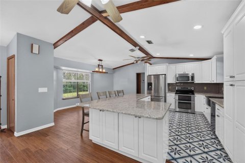 Villa ou maison à vendre à Ocala, Floride: 3 chambres, 176.33 m2 № 2413400 - photo 7