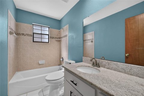 Villa ou maison à vendre à Ocala, Floride: 3 chambres, 176.33 m2 № 2413400 - photo 22
