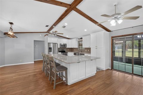 Villa ou maison à vendre à Ocala, Floride: 3 chambres, 176.33 m2 № 2413400 - photo 6