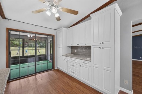 Villa ou maison à vendre à Ocala, Floride: 3 chambres, 176.33 m2 № 2413400 - photo 13