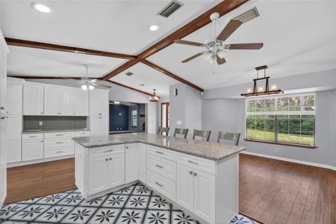 Villa ou maison à vendre à Ocala, Floride: 3 chambres, 176.33 m2 № 2413400 - photo 10
