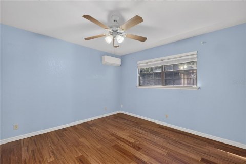 Villa ou maison à vendre à Ocala, Floride: 3 chambres, 176.33 m2 № 2413400 - photo 20