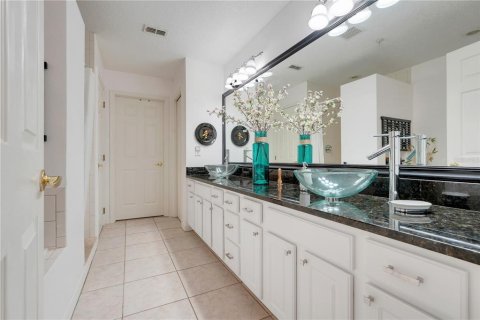 Townhouse in Apopka, Florida 3 bedrooms, 163.51 sq.m. № 1792731 - photo 10