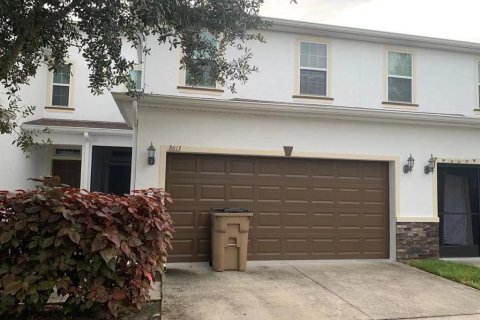 Adosado en Tampa, Florida 3 dormitorios, 176.24 m2 № 2267192