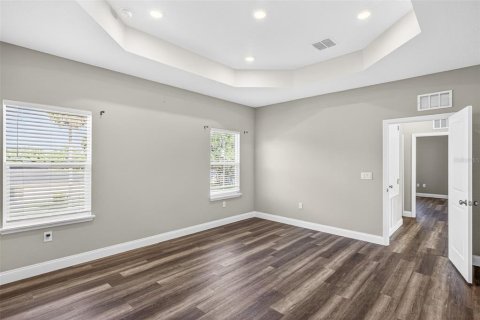 House in Sanford, Florida 4 bedrooms, 199 sq.m. № 2091828 - photo 10