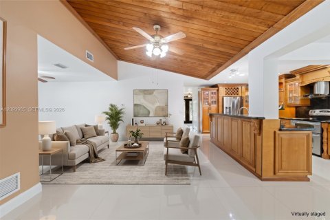 Villa ou maison à vendre à Plantation, Floride: 4 chambres, 204.11 m2 № 2425134 - photo 9