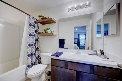 Townhouse in Jacksonville, Florida 2 bedrooms, 111.67 sq.m. № 1422299 - photo 13