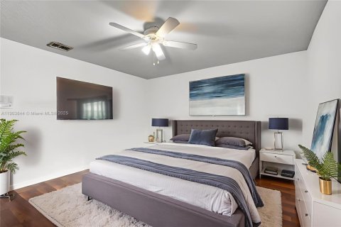 Купить виллу или дом в Холливуд, Флорида 3 спальни, 192.21м2, № 1956046 - фото 3