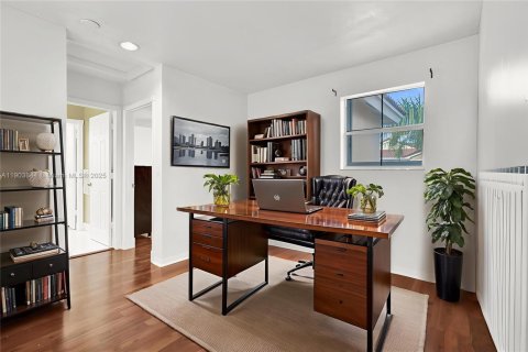 Купить виллу или дом в Холливуд, Флорида 3 спальни, 192.21м2, № 1956046 - фото 30