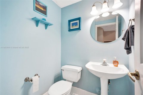 Купить виллу или дом в Холливуд, Флорида 3 спальни, 192.21м2, № 1956046 - фото 16