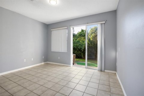 Touwnhouse à vendre à Kissimmee, Floride: 3 chambres, 126.53 m2 № 2351600 - photo 9
