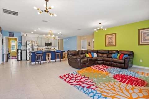 Casa en venta en Vero Beach, Florida, 4 dormitorios, 189.43 m2 № 1698476 - foto 7