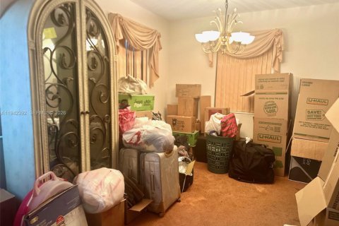 Casa en venta en Miami Gardens, Florida, 4 dormitorios, 192.68 m2 № 1999946 - foto 15