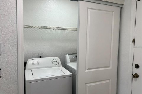 Copropriété à louer à Orlando, Floride: 2 chambres, 107.77 m2 № 2408359 - photo 8