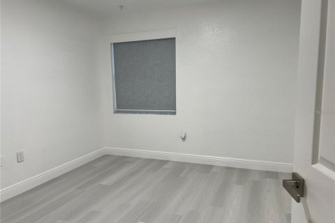Copropriété à louer à Orlando, Floride: 2 chambres, 107.77 m2 № 2408359 - photo 15