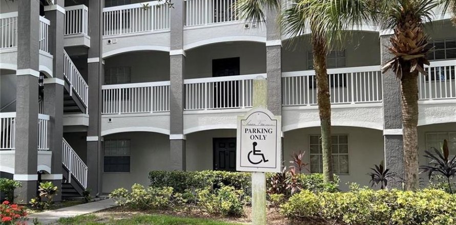 Condo à Orlando, Floride, 2 chambres  № 2408359