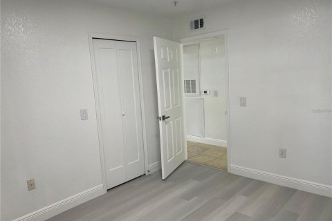 Copropriété à louer à Orlando, Floride: 2 chambres, 107.77 m2 № 2408359 - photo 16