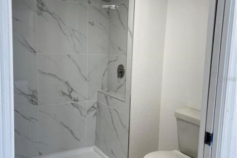 Copropriété à louer à Orlando, Floride: 2 chambres, 107.77 m2 № 2408359 - photo 12