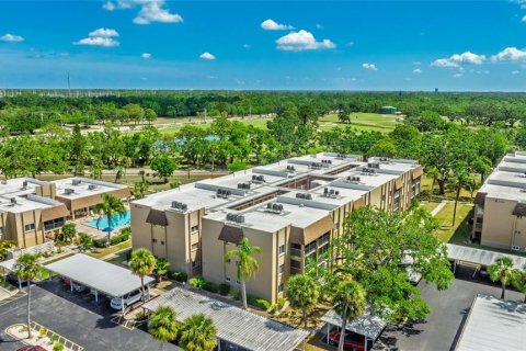 Condo in Sarasota, Florida, 2 bedrooms  № 1649425 - photo 20