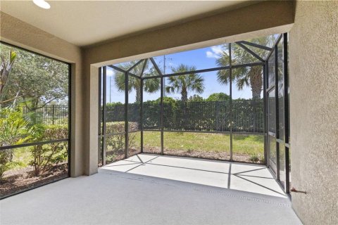 Villa ou maison à vendre à Fish Hawk, Floride: 2 chambres, 141.68 m2 № 2201583 - photo 18