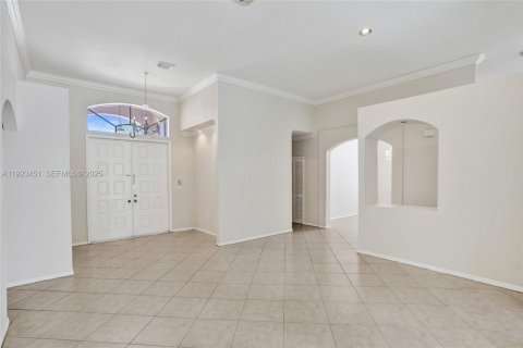 Villa ou maison à louer à Pembroke Pines, Floride: 4 chambres, 224.27 m2 № 1977440 - photo 9