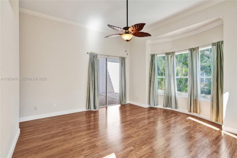 Villa ou maison à louer à Pembroke Pines, Floride: 4 chambres, 224.27 m2 № 1977440 - photo 18