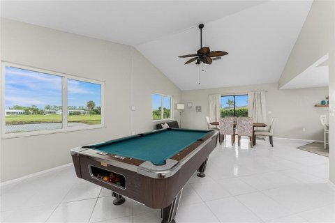 Casa en venta en Rotonda, Florida, 2 dormitorios, 191.56 m2 № 2093892 - foto 17