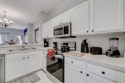 Townhouse in Kissimmee, Florida 3 bedrooms, 119.47 sq.m. № 1854378 - photo 13