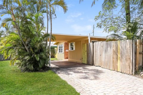 Casa en alquiler en Oakland Park, Florida, 3 dormitorios, 113.06 m2 № 1891570 - foto 8