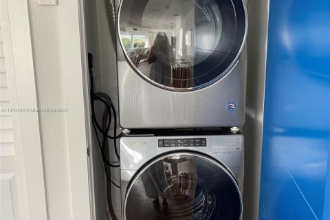 Casa en alquiler en Key Largo, Florida, 3 dormitorios, 167.6 m2 № 2013768 - foto 17