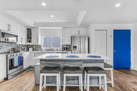 Casa en alquiler en Key Largo, Florida, 3 dormitorios, 167.6 m2 № 2013768 - foto 6