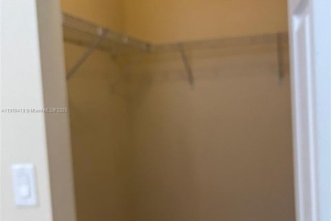 Купить таунхаус в Хайалиа, Флорида 3 спальни, 143.53м2, № 1974568 - фото 23