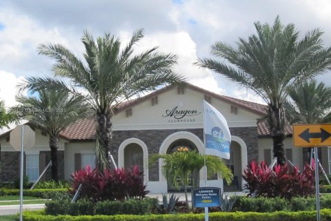 Купить таунхаус в Хайалиа, Флорида 3 спальни, 143.53м2, № 1974568 - фото 3