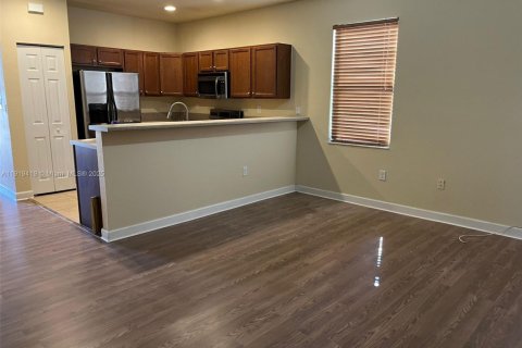 Купить таунхаус в Хайалиа, Флорида 3 спальни, 143.53м2, № 1974568 - фото 6