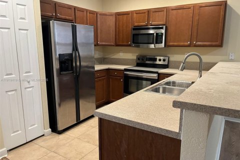 Купить таунхаус в Хайалиа, Флорида 3 спальни, 143.53м2, № 1974568 - фото 7