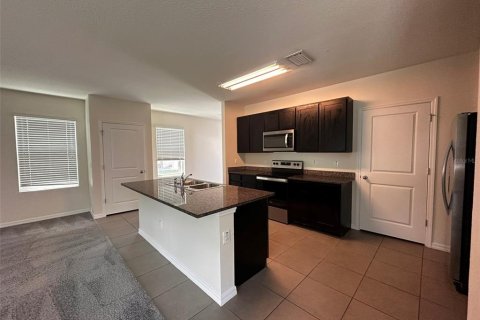Casa en alquiler en Wesley Chapel, Florida, 4 dormitorios, 209.96 m2 № 1903876 - foto 6