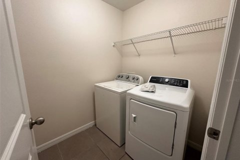 Casa en alquiler en Wesley Chapel, Florida, 4 dormitorios, 209.96 m2 № 1903876 - foto 15
