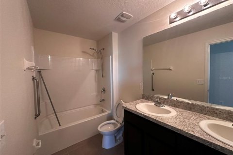 Casa en alquiler en Wesley Chapel, Florida, 4 dormitorios, 209.96 m2 № 1903876 - foto 14