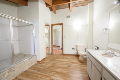 Casa en venta en Homestead, Florida, 4 dormitorios, 308.9 m2 № 1896927 - foto 19