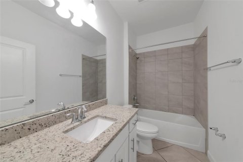 Купить виллу или дом в Брейдентон, Флорида 10 комнат, 144.65м2, № 2356088 - фото 12