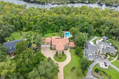 House in Ormond Beach, Florida 6 bedrooms, 679.58 sq.m. № 2099337 - photo 19