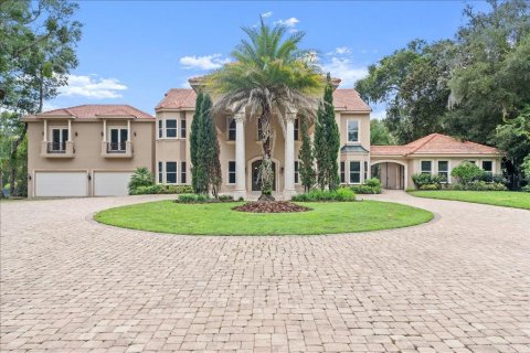 House in Ormond Beach, Florida 6 bedrooms, 679.58 sq.m. № 2099337 - photo 8
