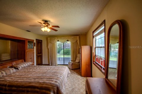 House in Ocala, Florida 3 bedrooms, 144.93 sq.m. № 1827721 - photo 8