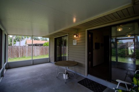 House in Ocala, Florida 3 bedrooms, 144.93 sq.m. № 1827721 - photo 5