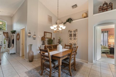 Casa en venta en Tampa, Florida, 3 dormitorios, 148.46 m2 № 1786704 - foto 4